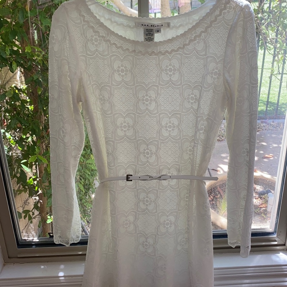 Max Studio White lace dress